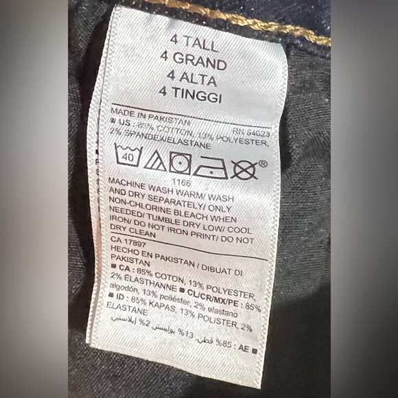 NWT Old Navy Women’s Rockstar, Super Skinny High-Rise, Size 4 Tall, Dark Denim - Picture 4 of 7